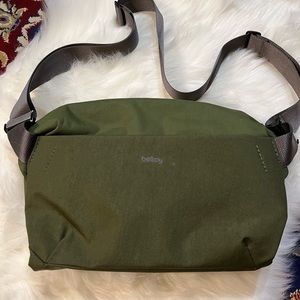Bellroy Venture Sling 9L / Ranger Green